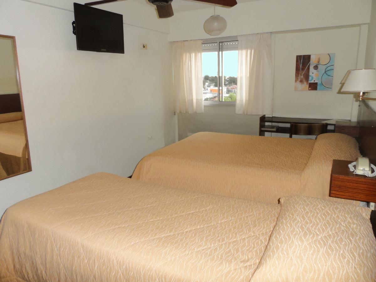 Hotel Eo Park San Clemente del Tuyú Buitenkant foto