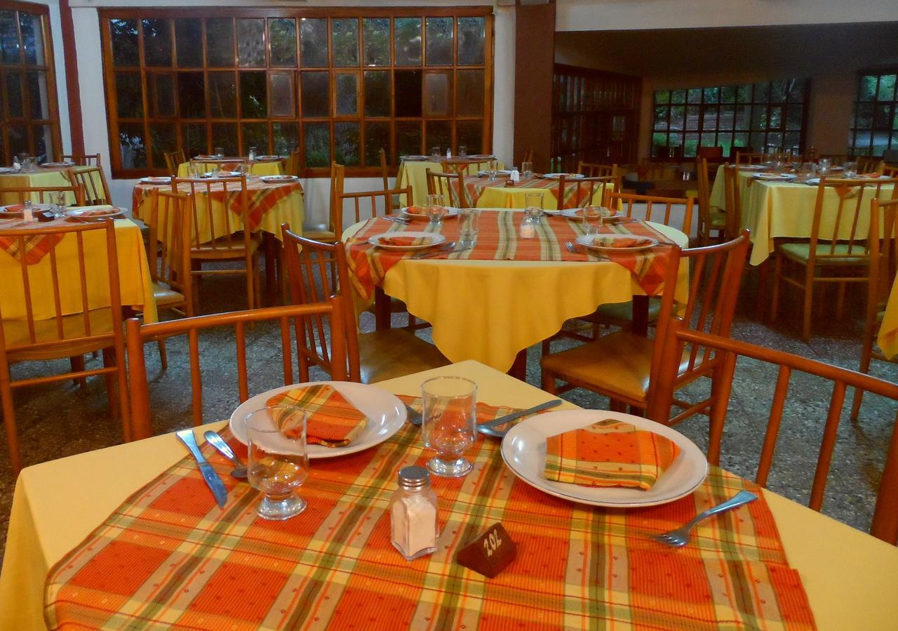 Hotel Eo Park San Clemente del Tuyú Buitenkant foto